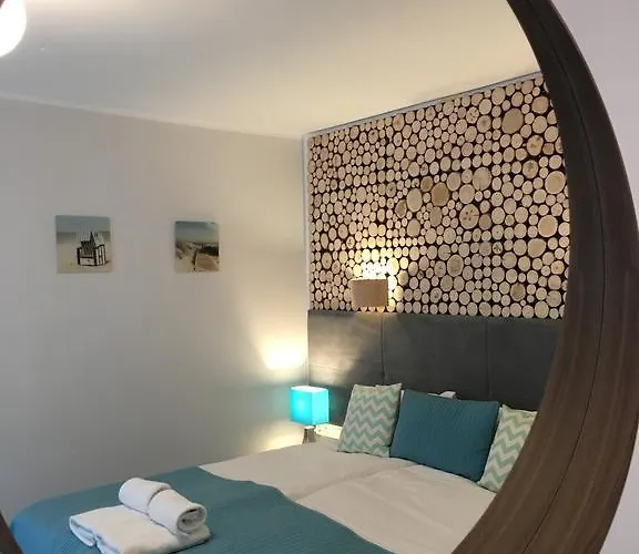 House - Przy Plazy Apartmán *