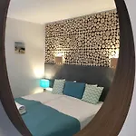 House - Przy Plazy Apartmán