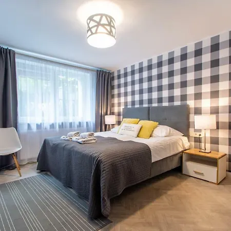 House - Przy Plazy *