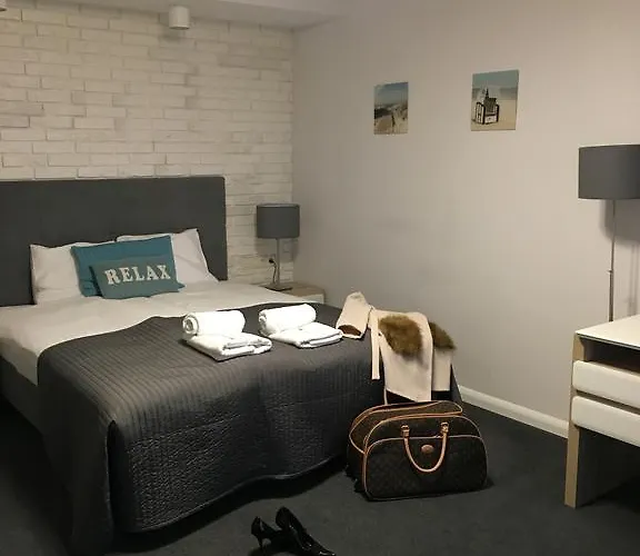 House - Przy Plazy Apartmán